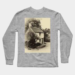 A sweet Cotswolds' cottage Long Sleeve T-Shirt